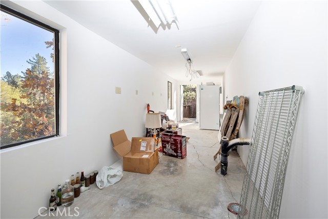 Detail Gallery Image 20 of 47 For 24863 Ponderosa, Idyllwild,  CA 92549 - 3 Beds | 2/1 Baths