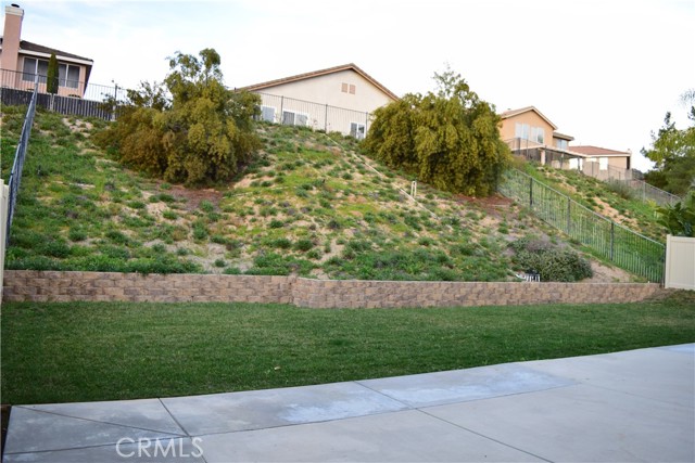 Detail Gallery Image 12 of 12 For 24094 Safiro Ct, Wildomar,  CA 92595 - 5 Beds | 3 Baths