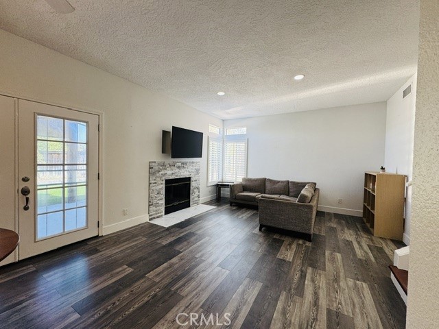 39779 Oak Cliff Dr, Temecula, CA 92591 photo 6