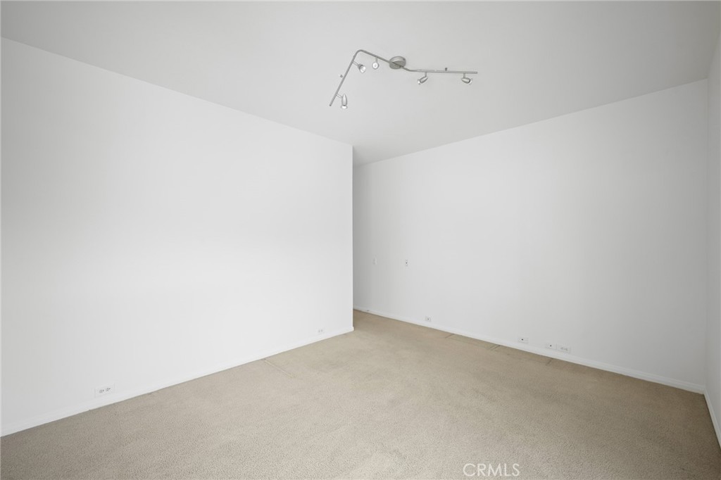 1521 N Columbus Avenue Glendale img 47