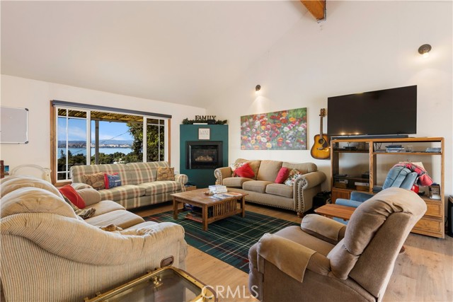 Detail Gallery Image 6 of 49 For 3723 Lakeview, Nice,  CA 95464 - 2 Beds | 1/1 Baths