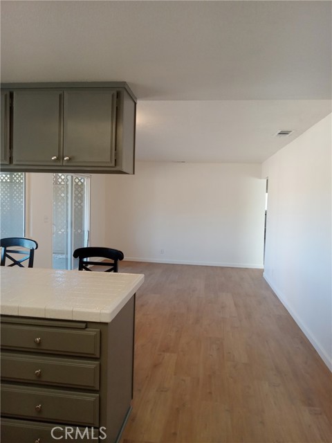 Detail Gallery Image 6 of 19 For 18102 Hinton St, Hesperia,  CA 92345 - 3 Beds | 2 Baths