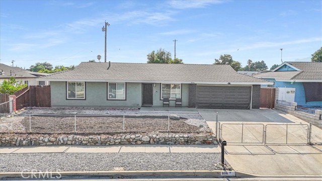 Detail Gallery Image 3 of 63 For 806 S Sandalwood Ave, Bloomington,  CA 92316 - 3 Beds | 2 Baths