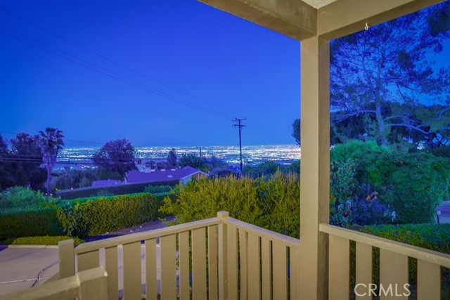 6273 Via Canada, Rancho Palos Verdes, California 90275, 3 Bedrooms Bedrooms, ,2 BathroomsBathrooms,Residential,Sold,Via Canada,SB22059673