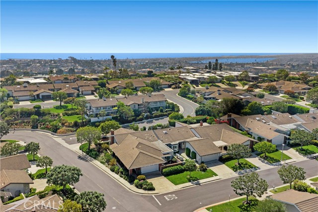 11 Seafaring, Corona del Mar CA: https://media.crmls.org/medias/79690c3a-0b37-4766-b32d-78c73a792baa.jpg