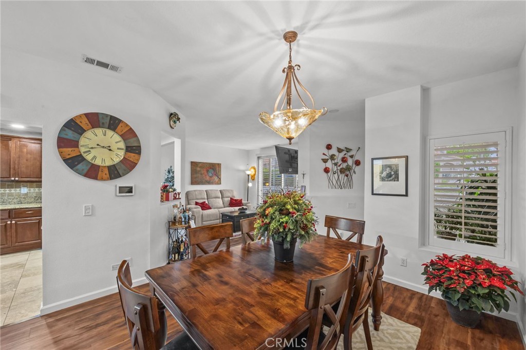 MLS #IV25265191 image #11