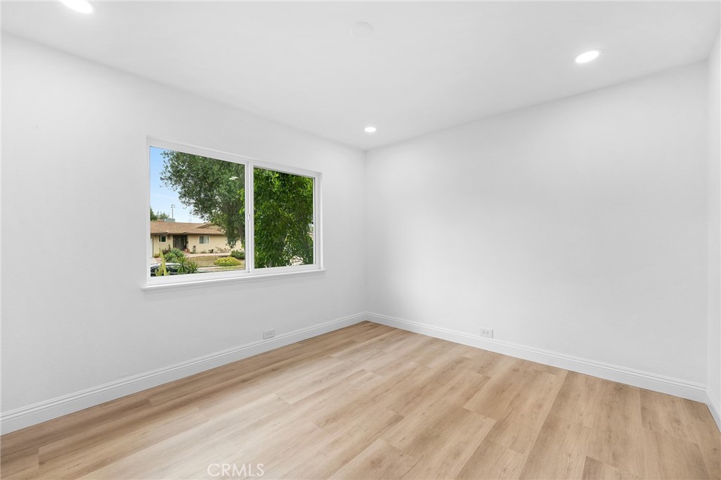 MLS #GD26194257 image #31