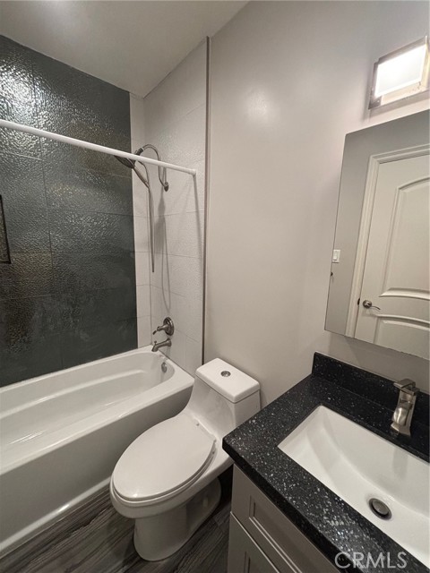 Detail Gallery Image 27 of 50 For 1826 N Berendo St, Los Angeles,  CA 90027 - 7 Beds | 4 Baths