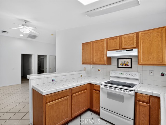 Detail Gallery Image 8 of 22 For 51895 Avenida Martinez, La Quinta,  CA 92253 - 3 Beds | 2 Baths