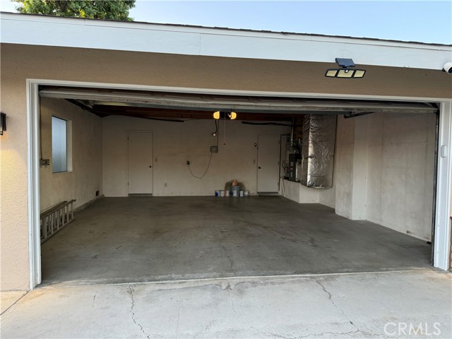 Detail Gallery Image 2 of 22 For 41186 Greenwood Dr, Hemet,  CA 92544 - 3 Beds | 2/1 Baths