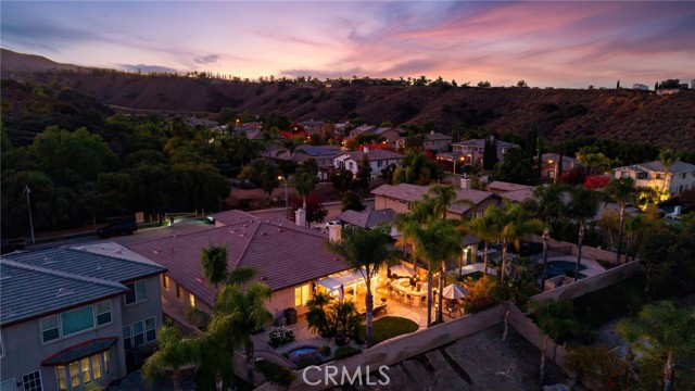 Detail Gallery Image 13 of 54 For 4175 Quaker Ridge Dr, Corona,  CA 92883 - 4 Beds | 3 Baths