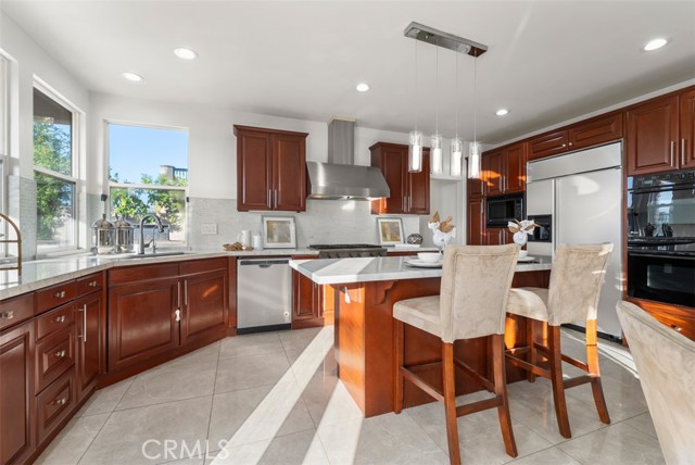 2031 W Snead Street, La Habra CA: https://media.crmls.org/medias/796c3e24-40c2-4502-a3e1-c565a9a2aa07.jpg