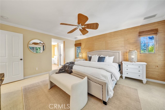63 Splendor, Irvine CA: https://media.crmls.org/medias/796c6ecb-ba77-41ef-87a0-be8146ce36ea.jpg