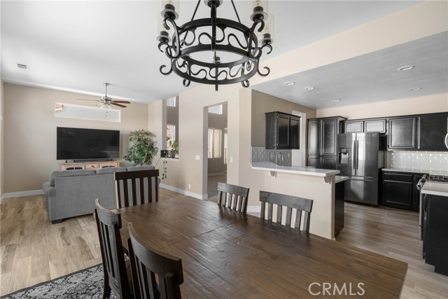 Detail Gallery Image 11 of 41 For 1128 Grass Valley Way, Santa Maria,  CA 93454 - 4 Beds | 3 Baths