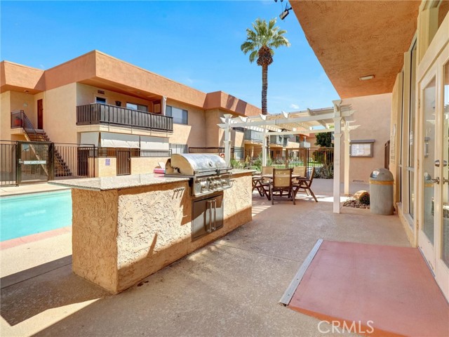 Detail Gallery Image 32 of 42 For 400 N Sunrise Way #224,  Palm Springs,  CA 92262 - 2 Beds | 2 Baths