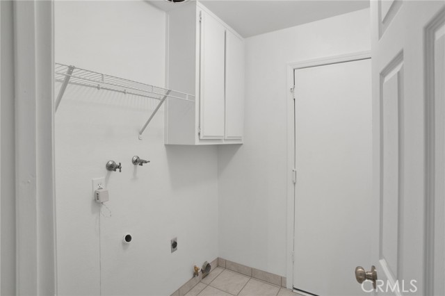 17965 Fremontia Lane, Victorville CA: https://media.crmls.org/medias/796d02e2-ab92-4474-93f2-0476d35394ff.jpg
