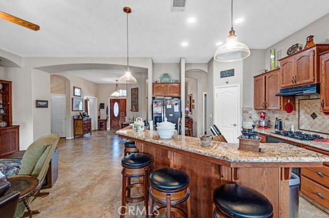 Detail Gallery Image 20 of 38 For 10727 Iron Creek Ave, Bakersfield,  CA 93312 - 4 Beds | 2 Baths