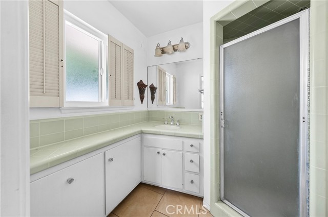 124 N Janet Place, Fullerton CA: https://media.crmls.org/medias/796d84d0-d1c7-4076-94f5-74ec5cf13037.jpg