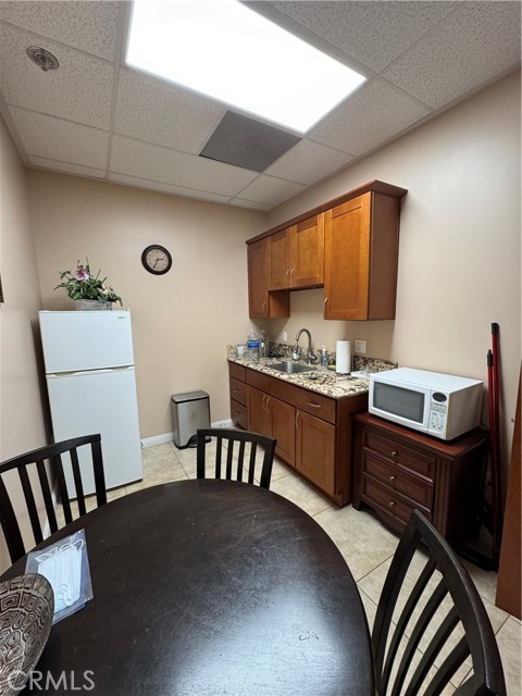 1115 S Grove Avenue, Ontario, California 91761, ,Commercial Lease,For Rent,1115 S Grove Avenue,CRTR25046526