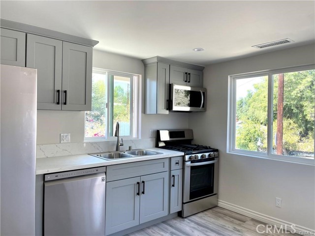 23856 Northwoods View Drive, West Hills CA: https://media.crmls.org/medias/796de92f-385a-4686-82b8-7e7d6e44ca86.jpg