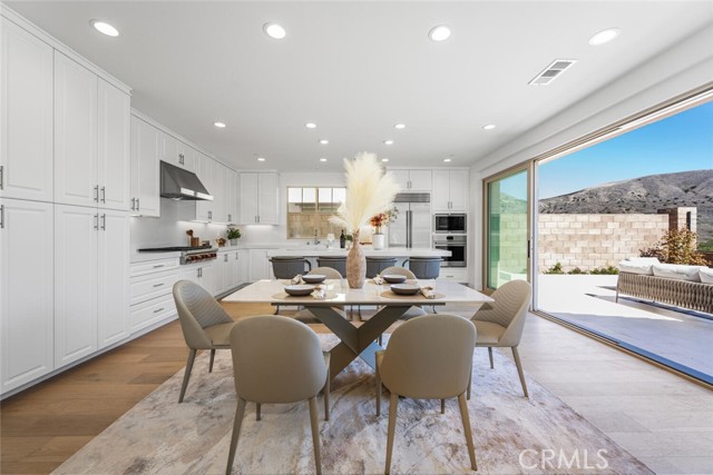 Detail Gallery Image 4 of 38 For 107 Somera, Irvine,  CA 92602 - 4 Beds | 3 Baths