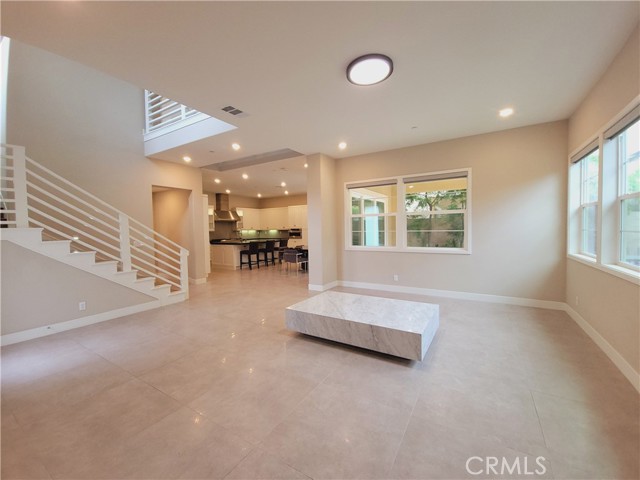 66 Swift, Irvine CA: https://media.crmls.org/medias/796f0c4b-87dc-4b23-8921-0501e20b6e13.jpg