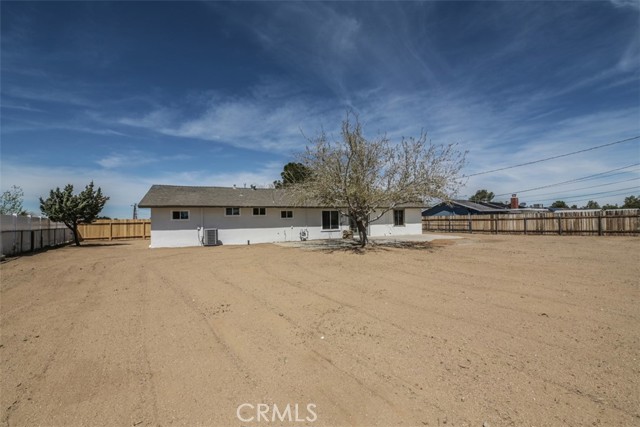Detail Gallery Image 17 of 17 For 12407 Tonikan Rd, Apple Valley,  CA 92308 - 3 Beds | 2/1 Baths