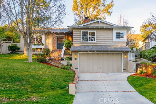 4049 Via Pavion, Palos Verdes Estates, California 90274, 3 Bedrooms Bedrooms, ,1 BathroomBathrooms,Residential,Sold,Via Pavion,PV17019842