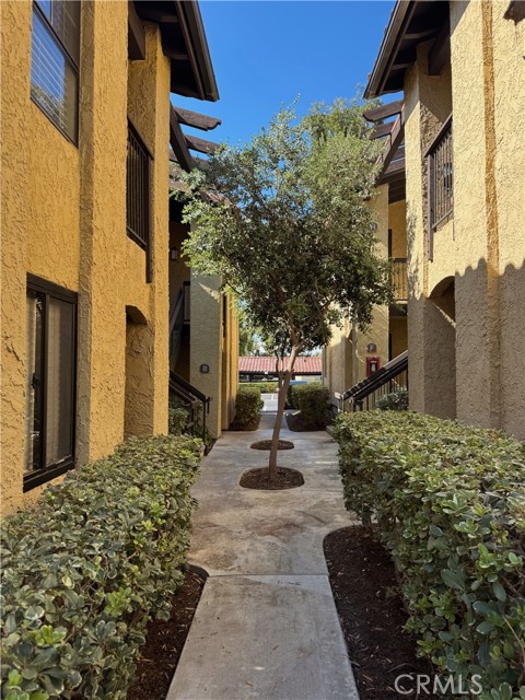 Detail Gallery Image 22 of 24 For 25651 Unit E Indian Hill Ln, Laguna Hills,  CA 92653 - 2 Beds | 2 Baths