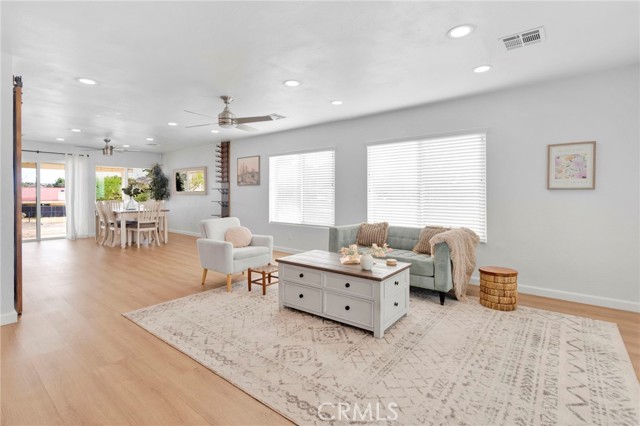 Detail Gallery Image 4 of 52 For 19140 Lenca Rd, Apple Valley,  CA 92307 - 3 Beds | 2 Baths