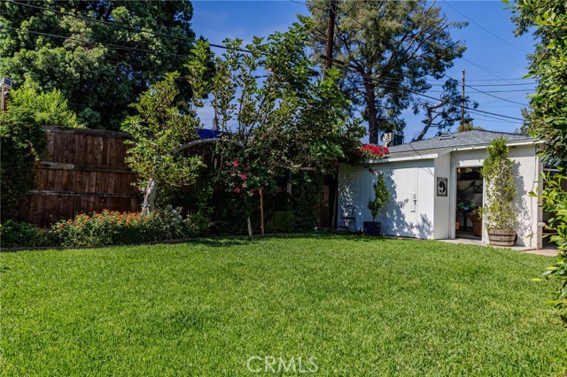 6355 Blucher Avenue photo 26