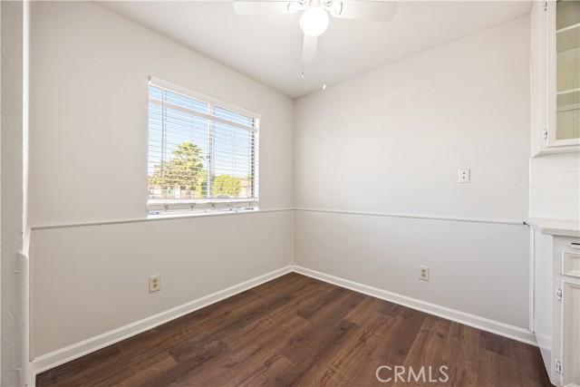 Detail Gallery Image 11 of 37 For 1931 Calle Arboleda, Hemet,  CA 92545 - 2 Beds | 1 Baths