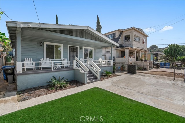 Detail Gallery Image 4 of 37 For 462 Camulos St, Los Angeles,  CA 90033 - – Beds | – Baths