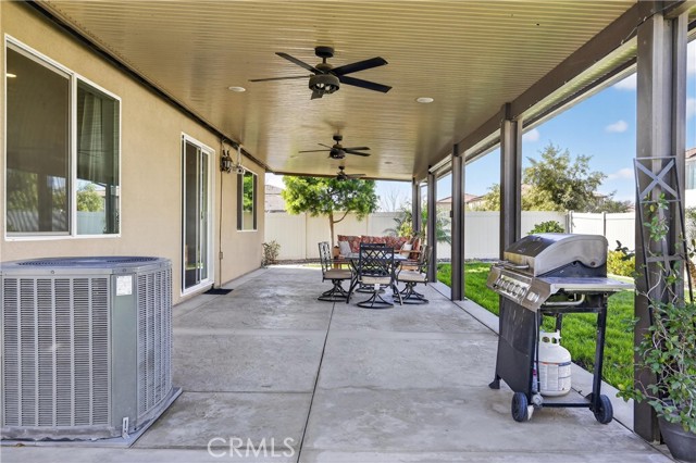 Detail Gallery Image 20 of 24 For 9669 Jurupa Dr, Riverside,  CA 92503 - 4 Beds | 2 Baths