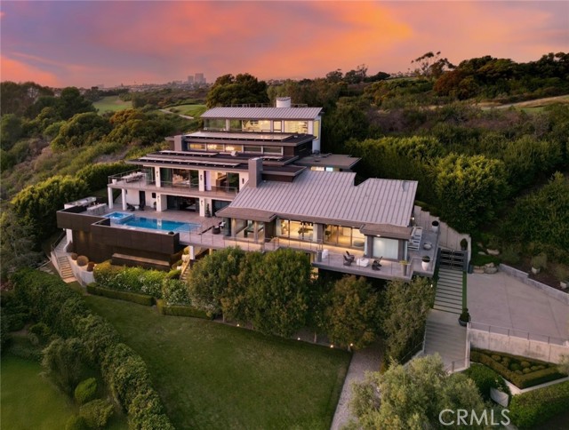 Detail Gallery Image 1 of 1 For 4700 Surrey, Newport Beach,  CA 92625 - 5 Beds | 8/2 Baths
