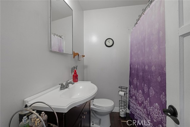 1040 E 67th Street, Long Beach CA: https://media.crmls.org/medias/79726fcc-eed5-4c95-9467-bf18d8b60a8d.jpg
