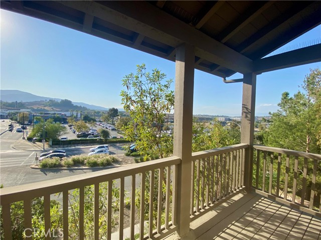 Detail Gallery Image 14 of 33 For 4440 Owens St #106,  Corona,  CA 92883 - 3 Beds | 2/1 Baths