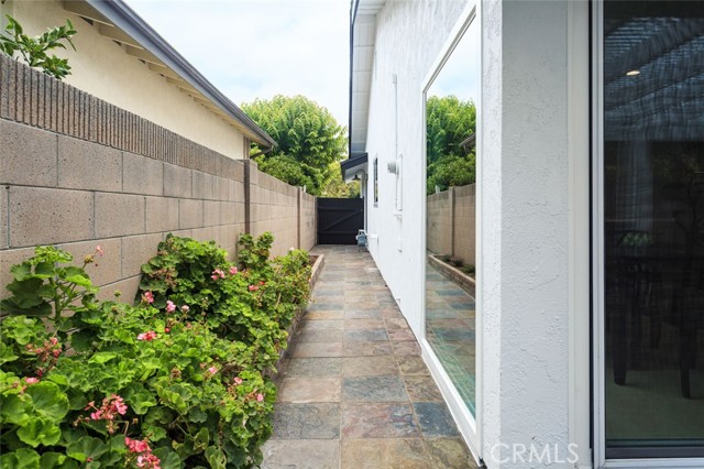 7231 Siena Avenue, Westminster CA: https://media.crmls.org/medias/7972ec69-7479-422a-b130-0b765cd2e3f4.jpg