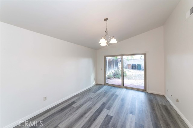 Detail Gallery Image 28 of 33 For 2518 Greenwich Dr, Fullerton,  CA 92833 - 3 Beds | 2 Baths