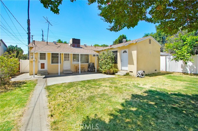 Detail Gallery Image 15 of 15 For 18003 Saticoy St, Reseda,  CA 91335 - 3 Beds | 2 Baths