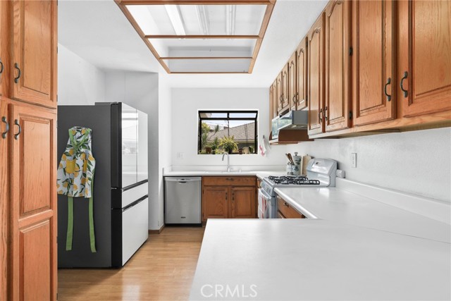 Detail Gallery Image 8 of 31 For 2821 N Gaff St, Orange,  CA 92865 - 3 Beds | 2 Baths