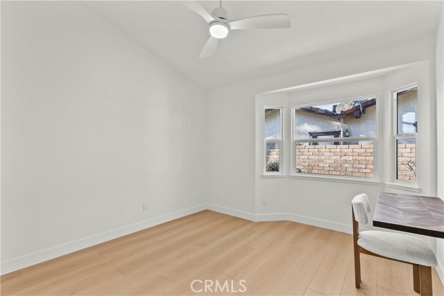 Image 16 of 35 For 25072 Atwood