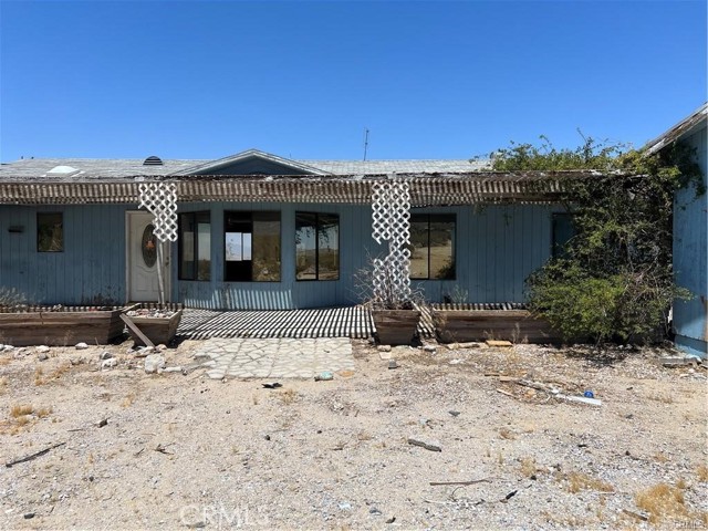7633 Marmont Road, Lucerne Valley, CA 