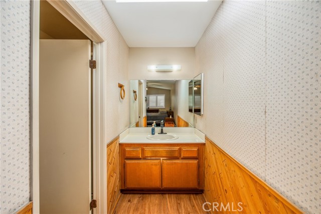 7571 Willow Way, Highland CA: https://media.crmls.org/medias/7976ab8a-0574-4857-a061-5eb111c793ab.jpg