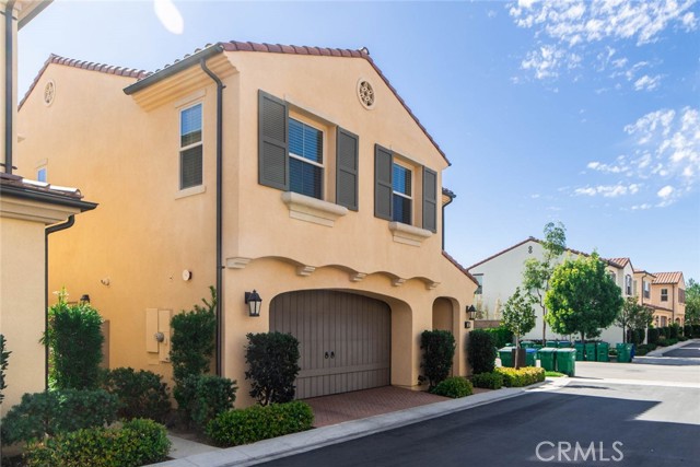 63 Rembrandt, Irvine, CA 92620