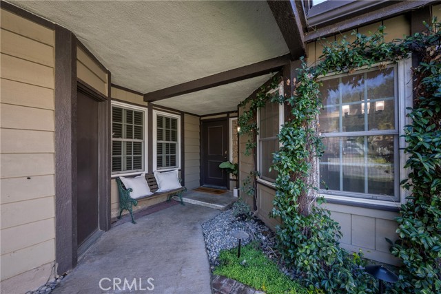 Detail Gallery Image 2 of 48 For 21182 via Este, Yorba Linda,  CA 92887 - 2 Beds | 2 Baths