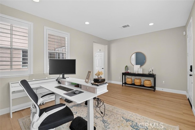 23312 White Oak Lane, Murrieta CA: https://media.crmls.org/medias/79786591-4981-4dc2-b528-8c3d8d615732.jpg