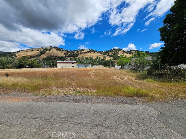 Detail Gallery Image 4 of 9 For 3144 Spring Valley Rd, Clearlake Oaks,  CA 95423 - – Beds | – Baths