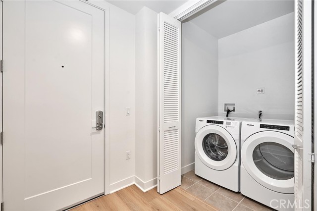 3201 Rivington, Irvine CA: https://media.crmls.org/medias/797979f4-e063-4461-8031-31eea2ec2046.jpg