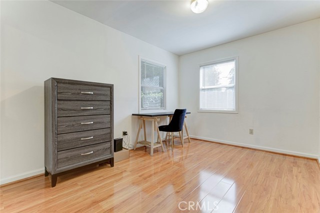 Detail Gallery Image 31 of 64 For 3352 Montrose, La Crescenta,  CA 91214 - 3 Beds | 3 Baths